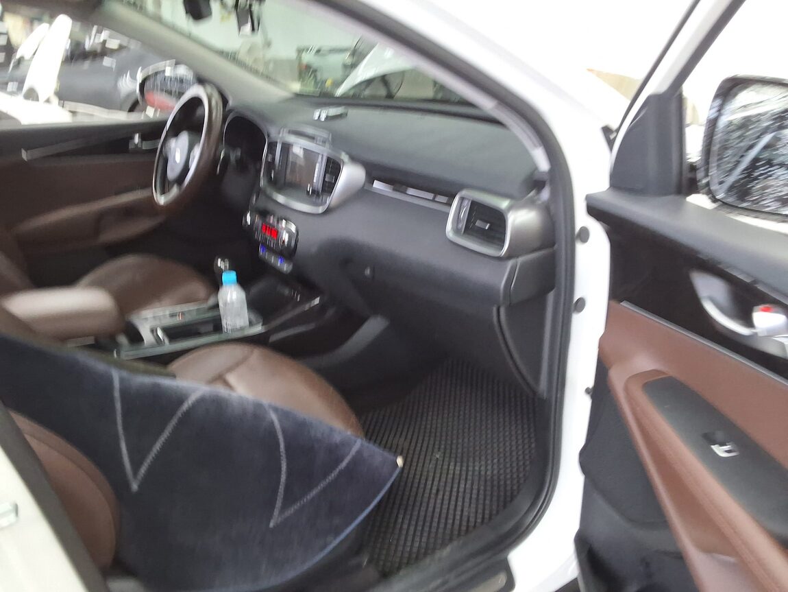 KIA ALL NEW SORENTO R2.0 2WD NOBLESSE SPECIAL 2016 - zdjęcie 14