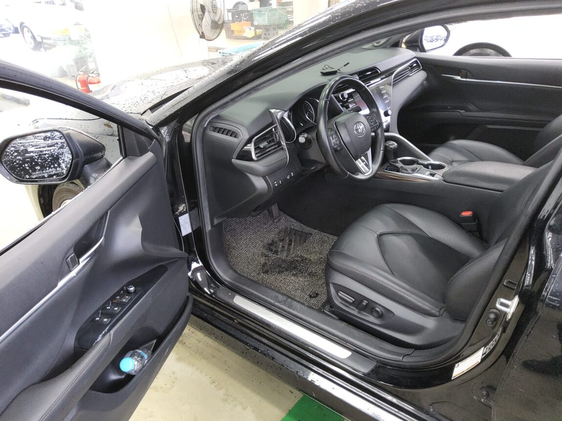 TOYOTA CAMRY (10TH GEN) 2.5 2019 - zdjęcie 10