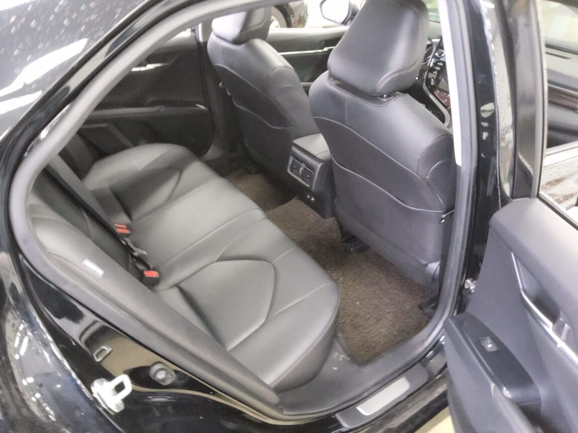 TOYOTA CAMRY (10TH GEN) 2.5 2019 - zdjęcie 13