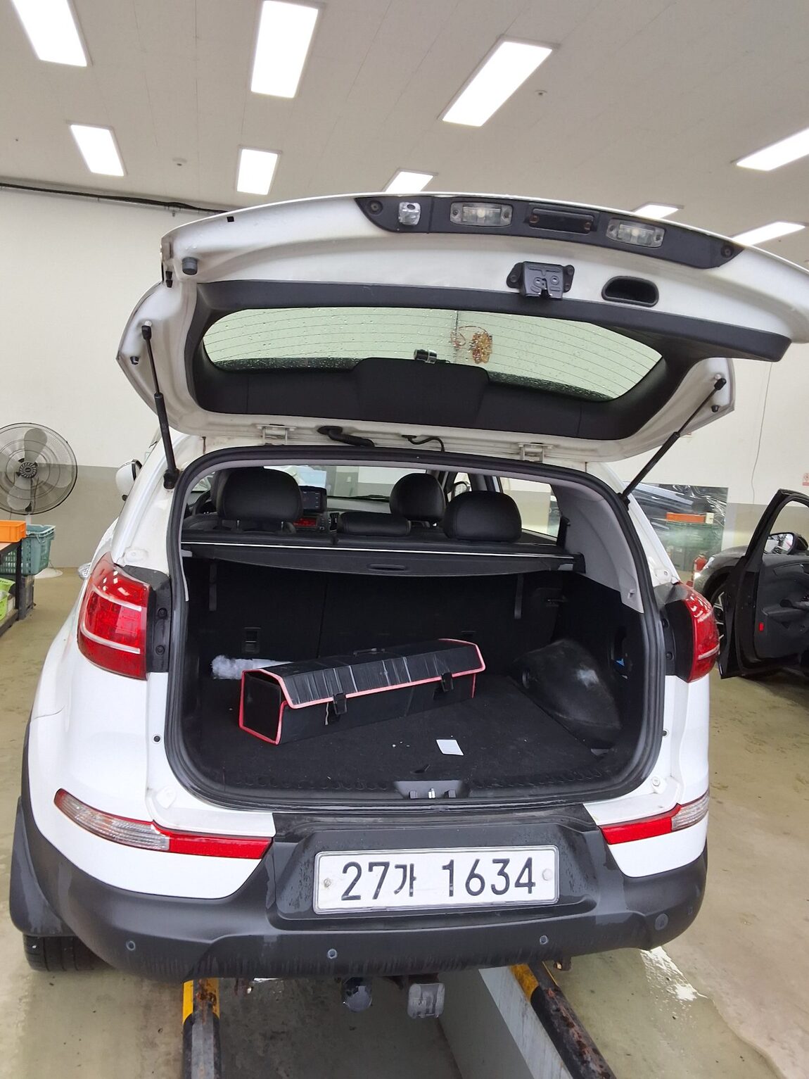 KIA SPORTAGE R DIESEL R2.0 4WD TLX LUXURY MODEL 2011 - zdjęcie 15