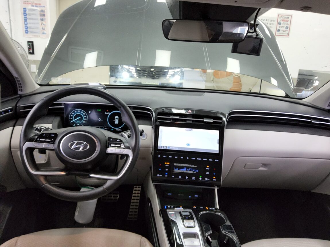 HYUNDAI THE ALL NEW TUCSON 1.6 TURBO 2WD INSPIRATION 2021 - zdjęcie 11