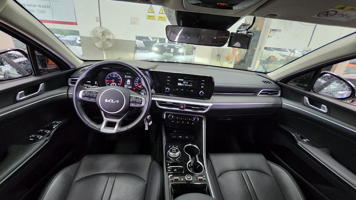 KIA NEW K5 (DL3) 2.0 GASOLINE TRENDY 2023 - zdjęcie 11
