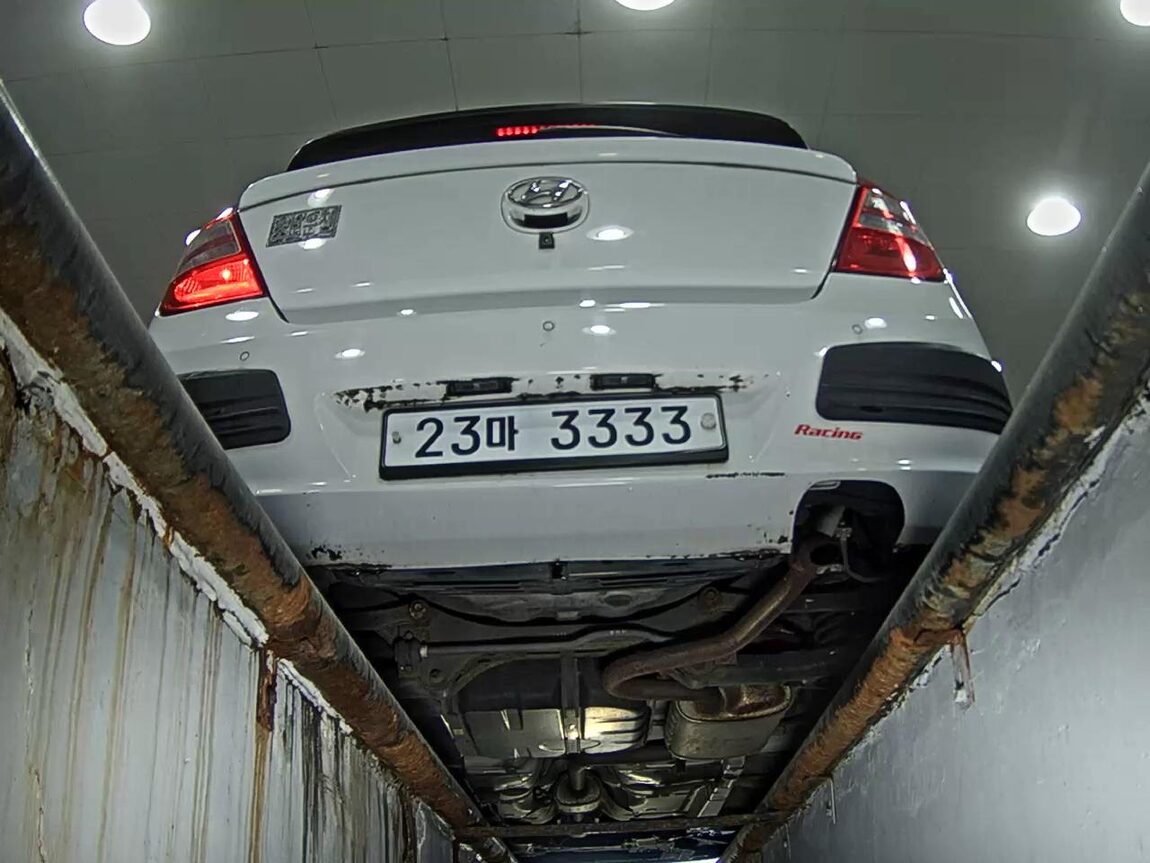 HYUNDAI i30 1.6 VVT PREMIER 2011 - zdjęcie 8
