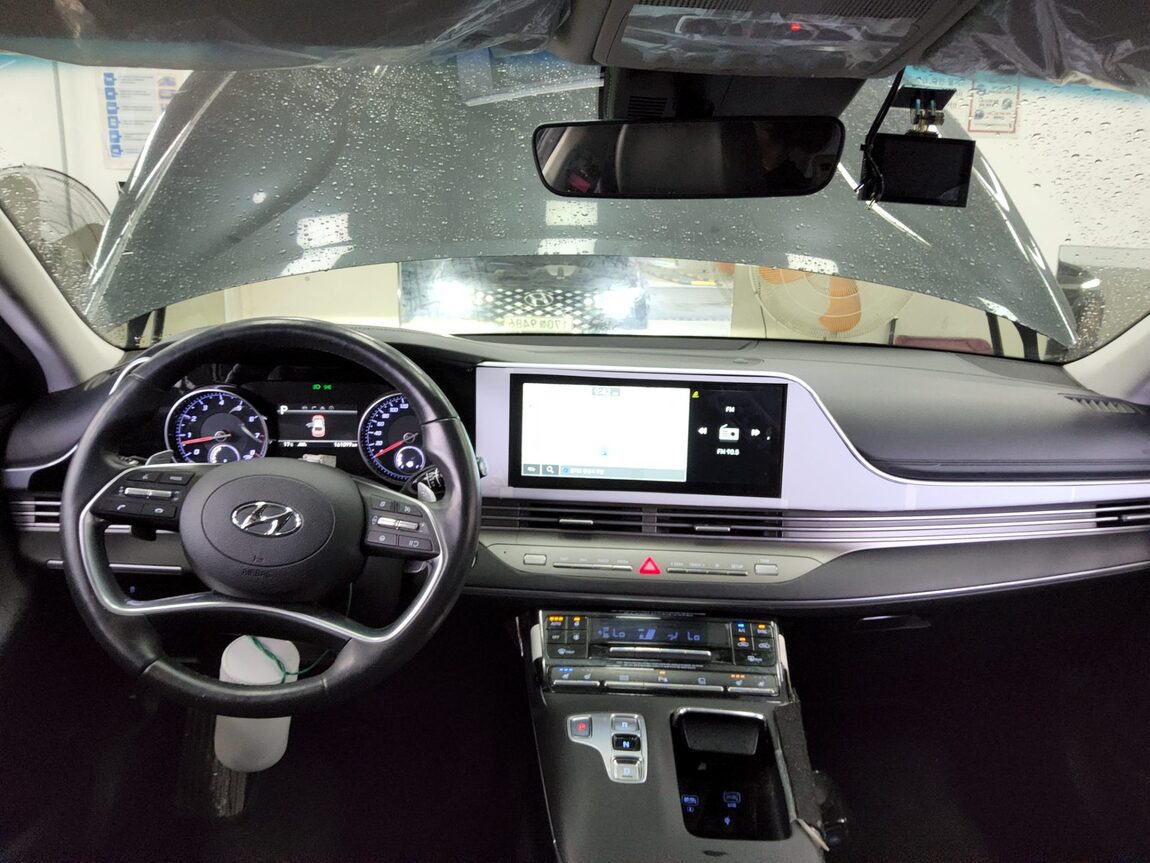 HYUNDAI THE NEW GRANDEUR IG LPi 3.0 RENTAL CAR PREMIUM 2022 - zdjęcie 11