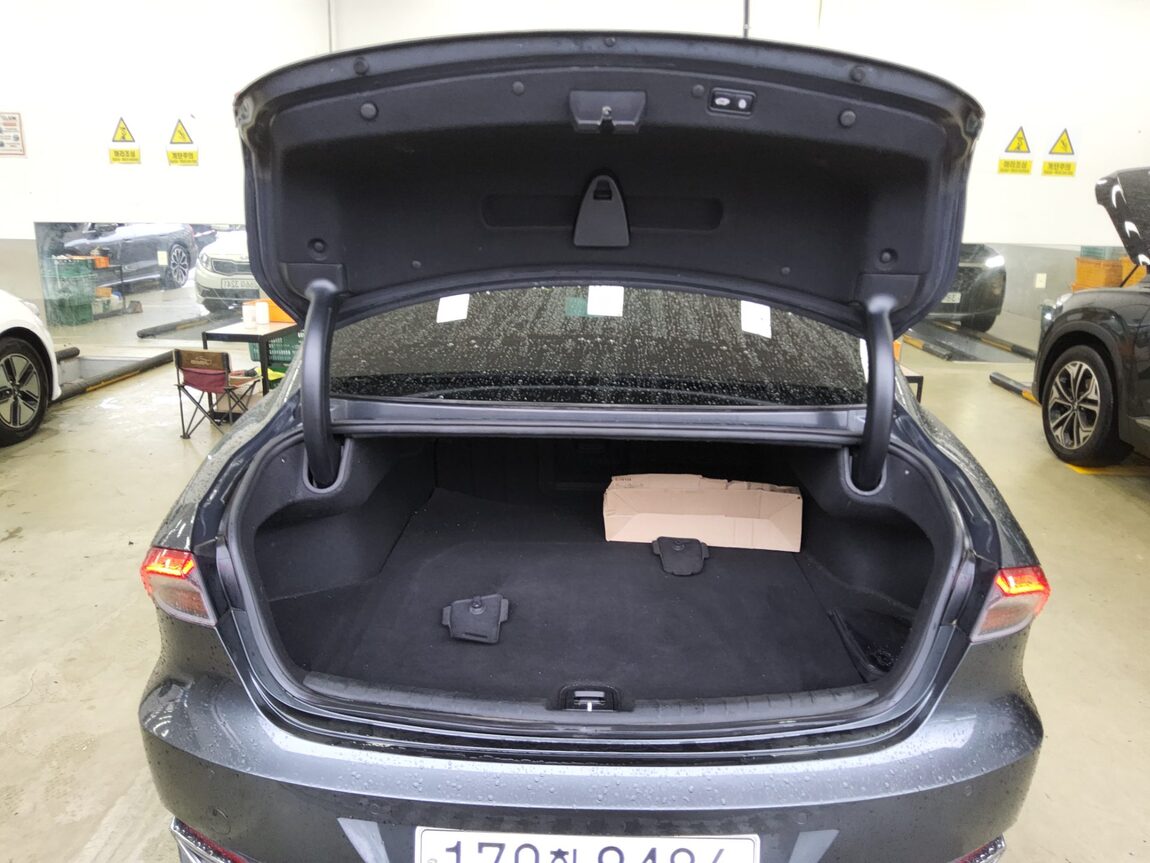 HYUNDAI THE NEW GRANDEUR IG LPi 3.0 RENTAL CAR PREMIUM 2022 - zdjęcie 15