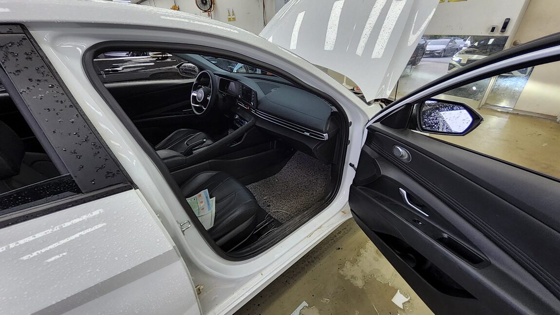 HYUNDAI THE NEW AVANTE (CN7) GASOLINE 1.6 SMART 2024 - zdjęcie 14
