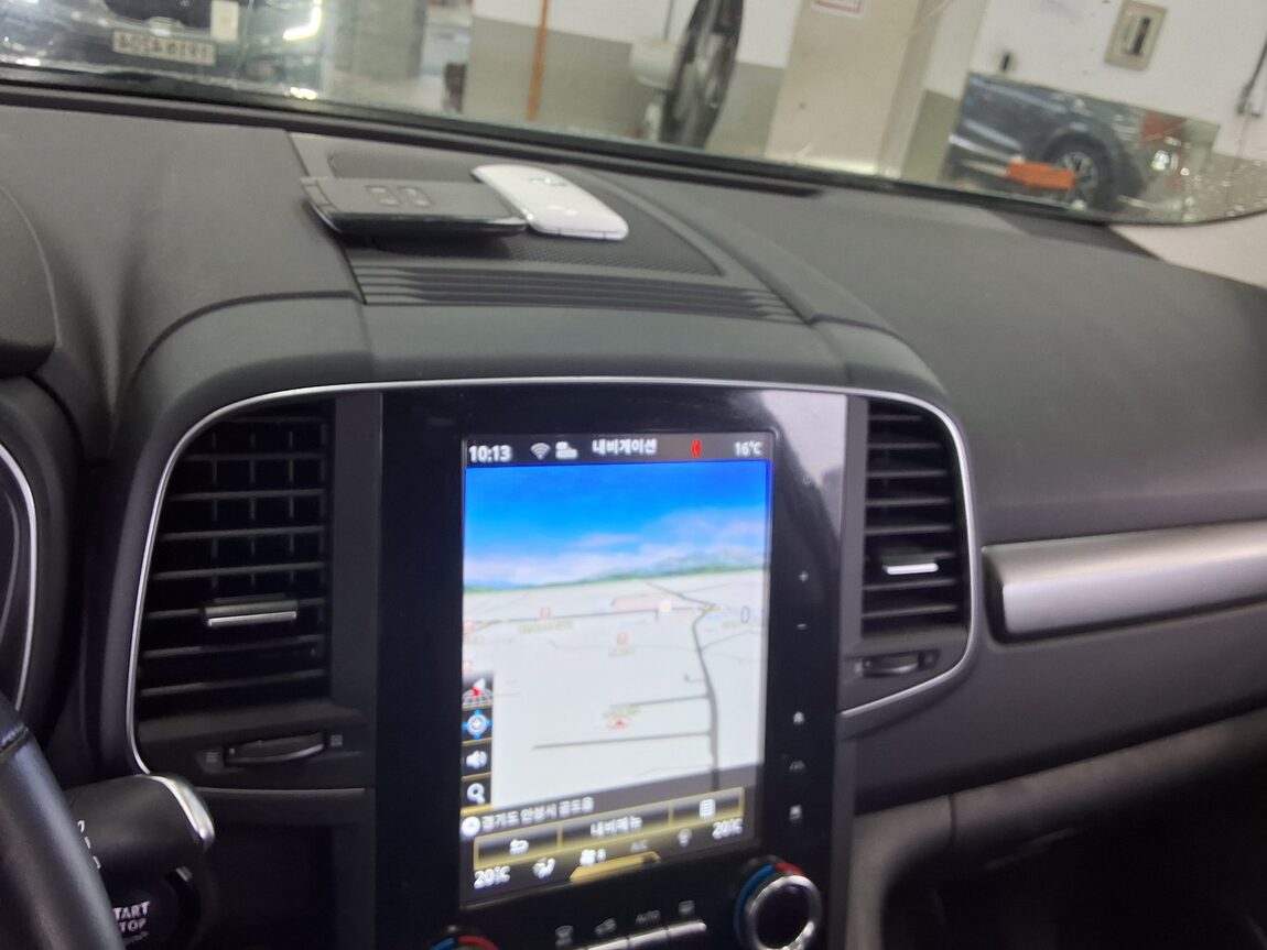 RENAULT (SAMSUNG) NEW QM6 2.0 LPe LE 2023 - zdjęcie 17