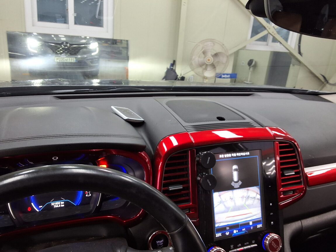 RENAULT (SAMSUNG) NEW QM6 2.0 LPe RE SIGNATURE 2021 - zdjęcie 25
