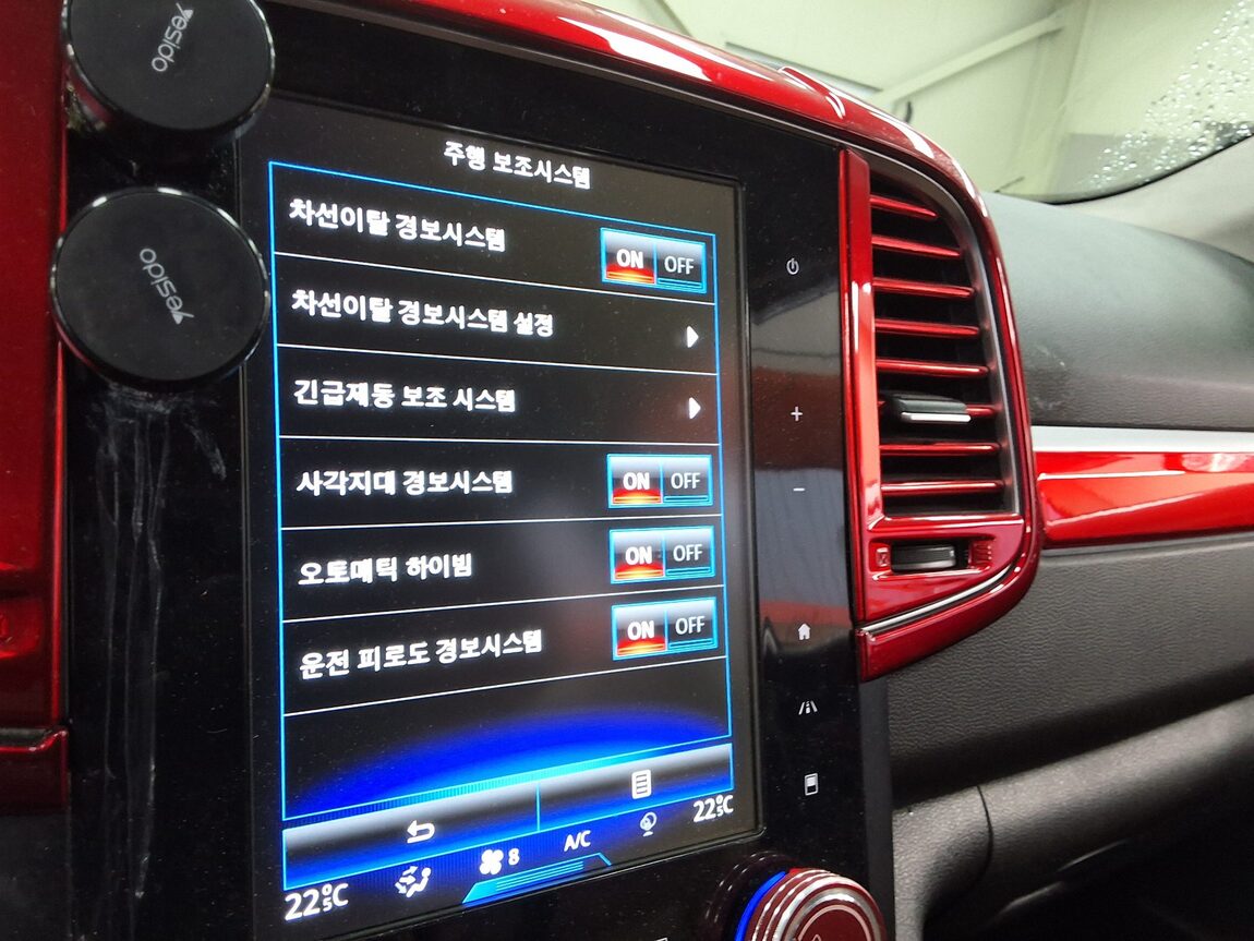 RENAULT (SAMSUNG) NEW QM6 2.0 LPe RE SIGNATURE 2021 - zdjęcie 26