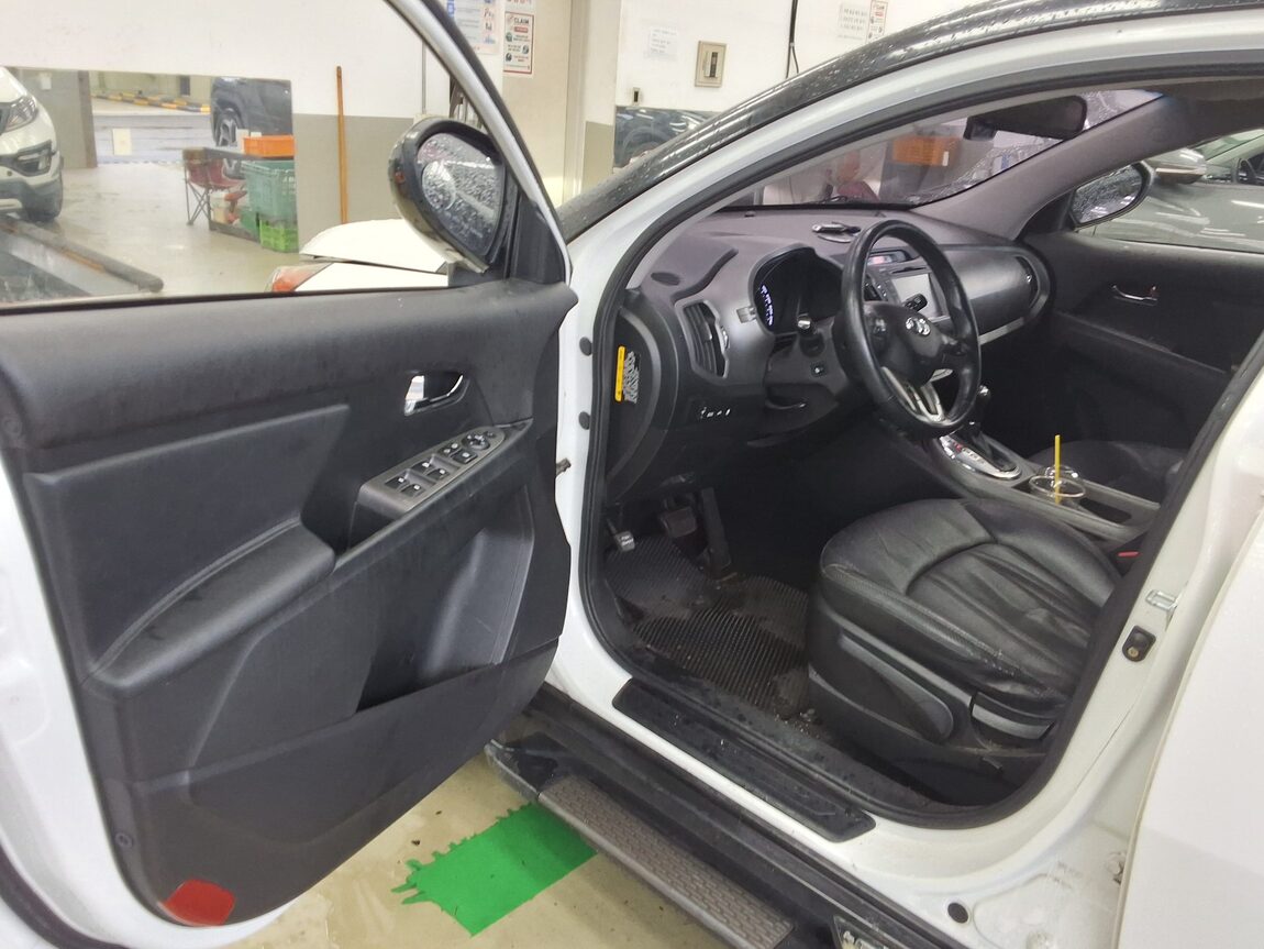 KIA THE NEW SPORTAGE R DIESEL R2.0 2WD ACE 2016 - zdjęcie 10