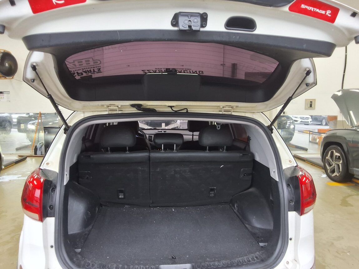KIA THE NEW SPORTAGE R DIESEL R2.0 2WD ACE 2016 - zdjęcie 15