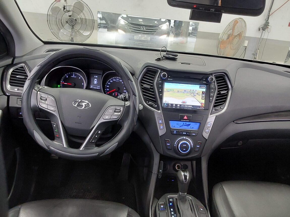 HYUNDAI SANTA FE (DM) DIESEL R2.0 2WD PREMIUM 2013 - zdjęcie 11