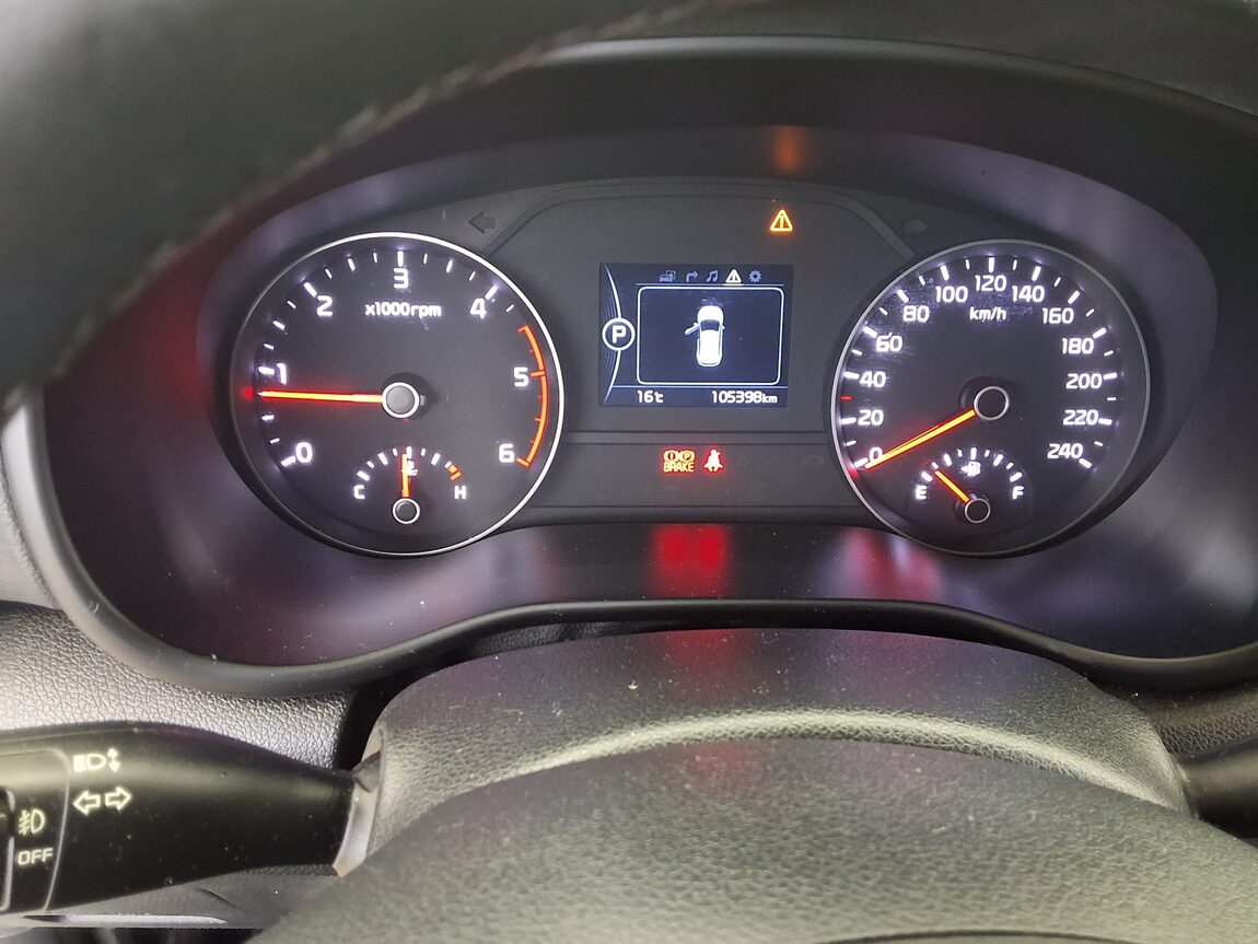 KIA NEW SPORTAGE R2.0 2WD PRESTIGE 2016 - zdjęcie 9
