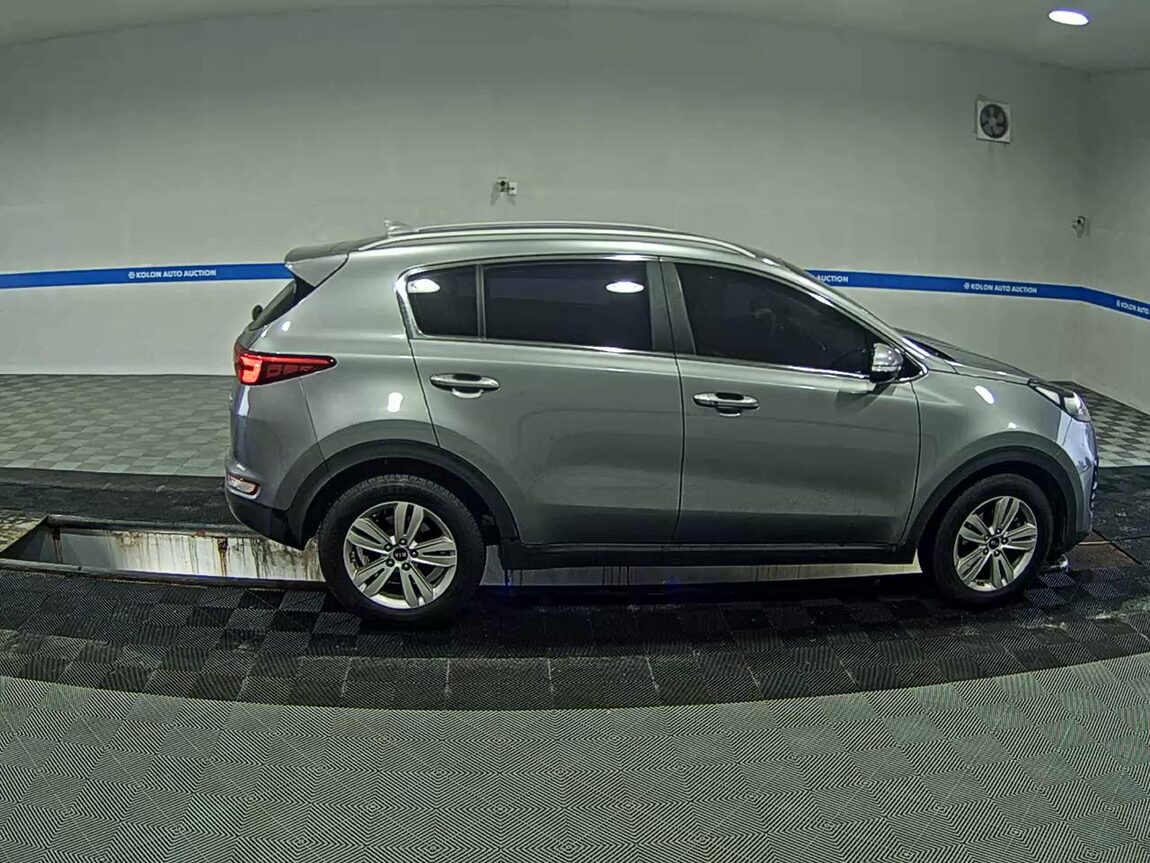 KIA NEW SPORTAGE R2.0 2WD PRESTIGE 2016 - zdjęcie 4