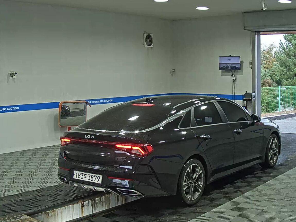 KIA NEW K5 (DL3) 2.0 GASOLINE SIGNATURE 2022 - zdjęcie 5