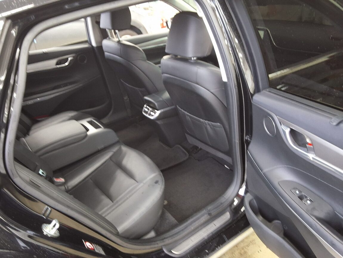 HYUNDAI THE NEW GRANDEUR IG GASOLINE 2.5 EXCLUSIVE 2022 - zdjęcie 13