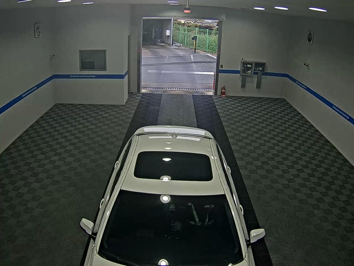 BMW 5 SERIES (6TH GEN) 520d xDRIVE 2014 - zdjęcie 7