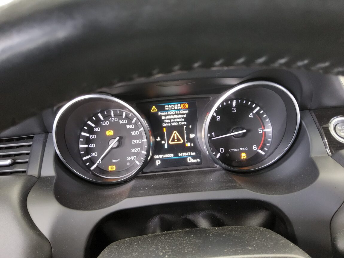 LAND ROVER RANGE ROVER EVOQUE 2.2 SD4 DYNAMIC 2013 - zdjęcie 9