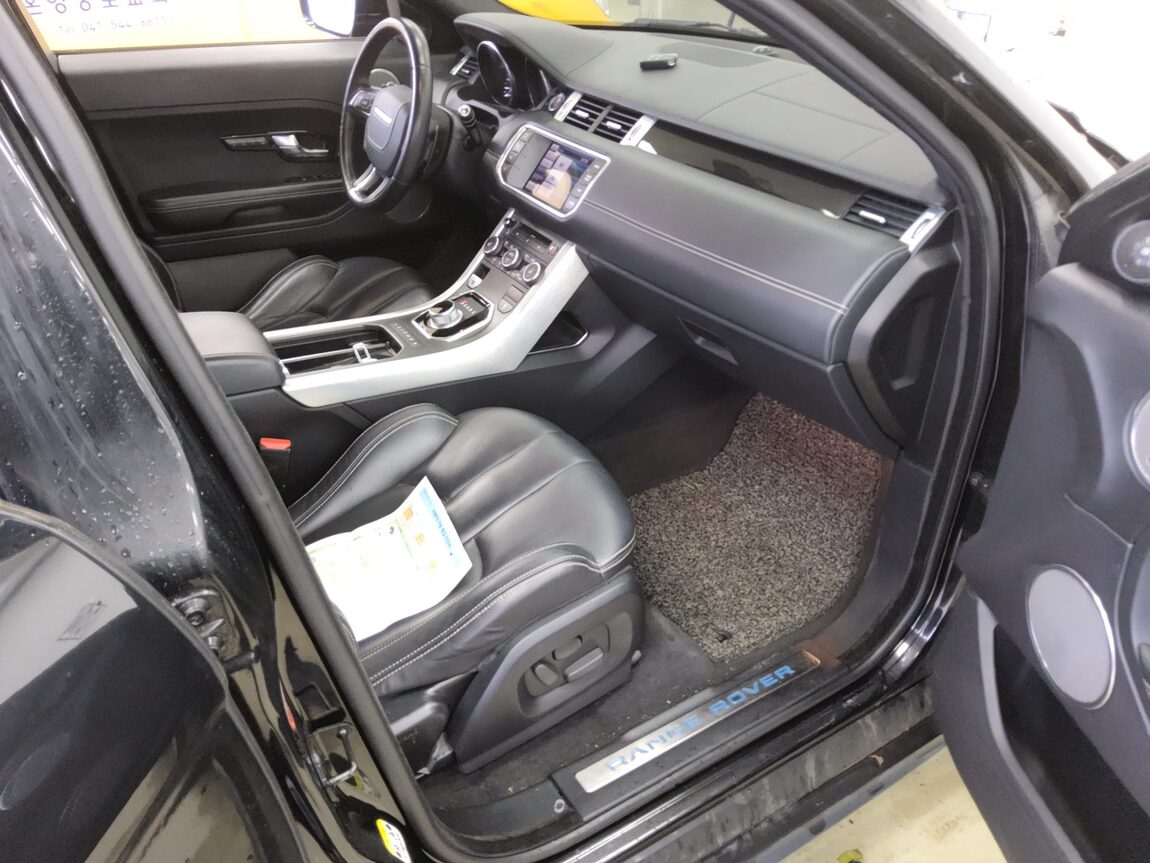 LAND ROVER RANGE ROVER EVOQUE 2.2 SD4 DYNAMIC 2013 - zdjęcie 14