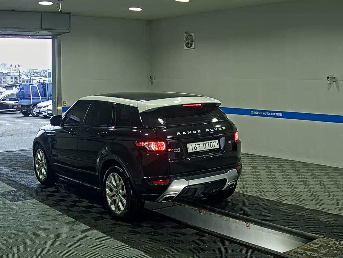 LAND ROVER RANGE ROVER EVOQUE 2.2 SD4 DYNAMIC 2013 - zdjęcie 6