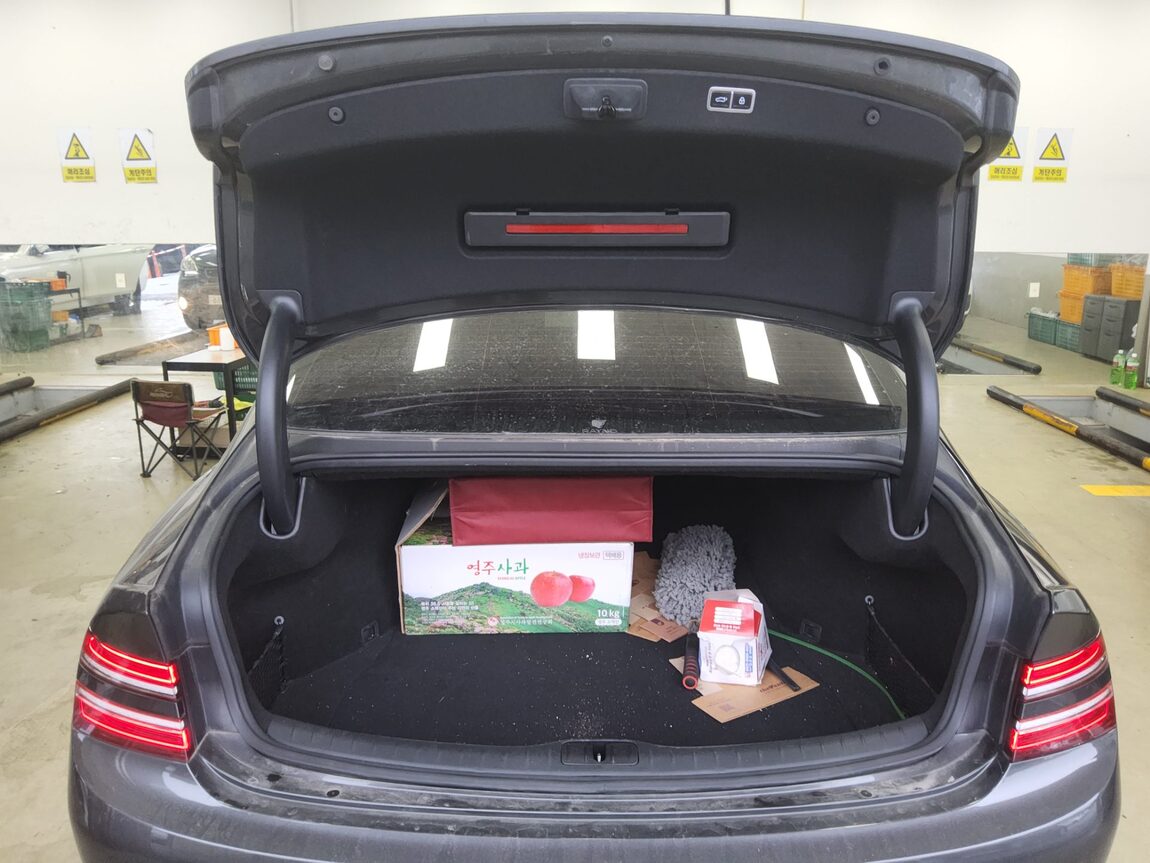 GENESIS THE ALL NEW G80 GASOLINE 2.5 2WD BASE MODEL 2022 - zdjęcie 15