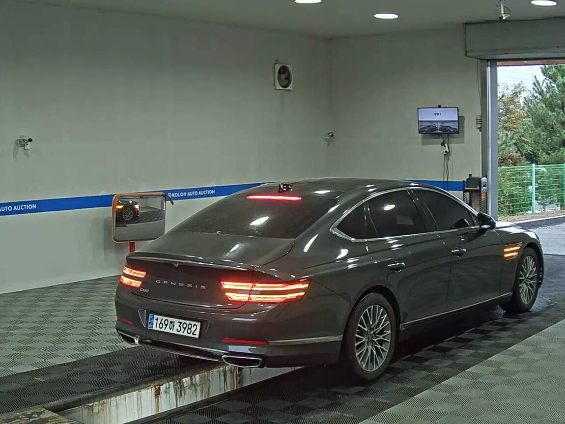 GENESIS THE ALL NEW G80 GASOLINE 2.5 2WD BASE MODEL 2022 - zdjęcie 5