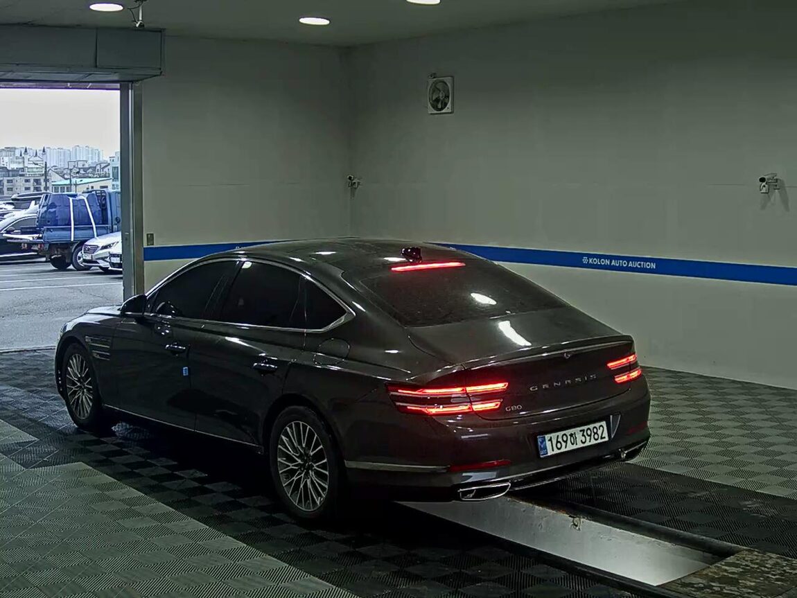 GENESIS THE ALL NEW G80 GASOLINE 2.5 2WD BASE MODEL 2022 - zdjęcie 6