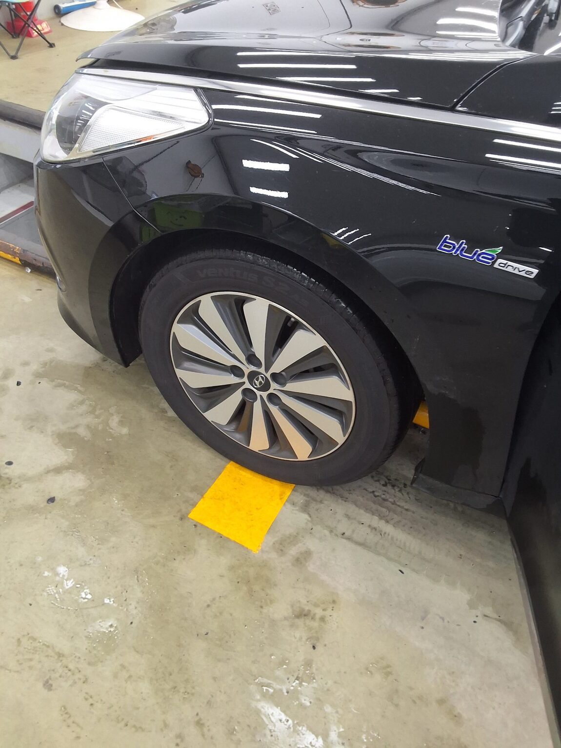 HYUNDAI GRANDEUR HG HYBRID 2.4 HEV PREMIUM COLLECTION 2017 - zdjęcie 20