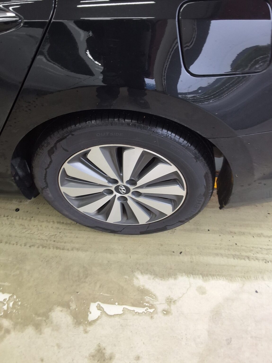 HYUNDAI GRANDEUR HG HYBRID 2.4 HEV PREMIUM COLLECTION 2017 - zdjęcie 21