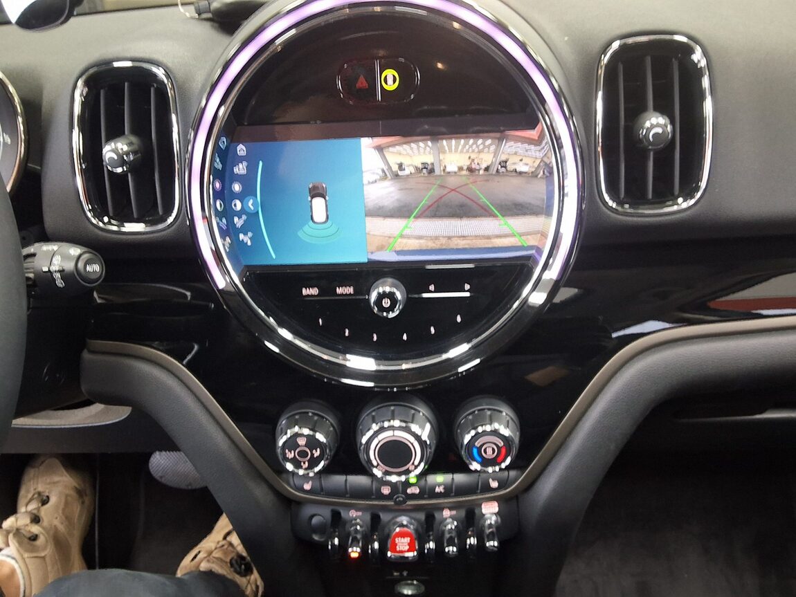 MINI COUNTRYMAN (2ND GEN) 1.5 CLASSIC 2022 - zdjęcie 24