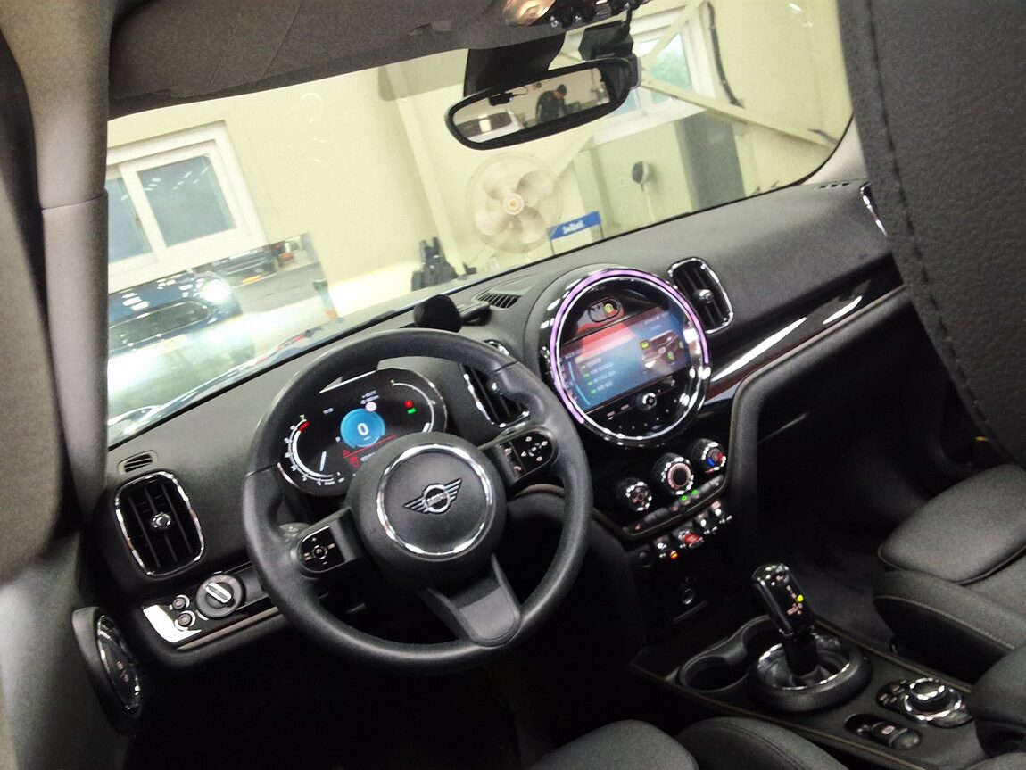MINI COUNTRYMAN (2ND GEN) 1.5 CLASSIC 2022 - zdjęcie 12