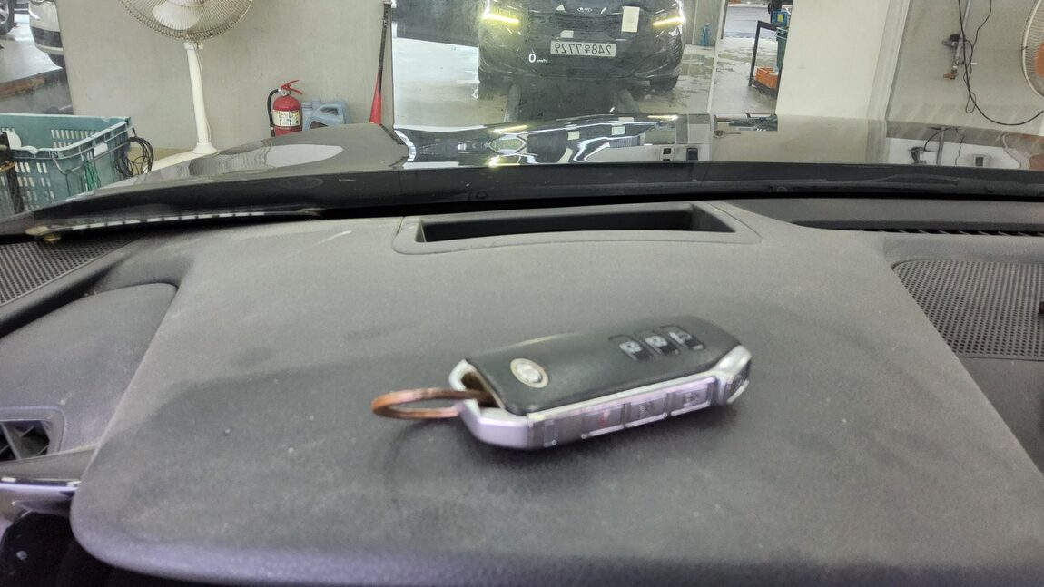 KIA NEW K5 (DL3) 2.0 GASOLINE SIGNATURE 2020 - zdjęcie 20