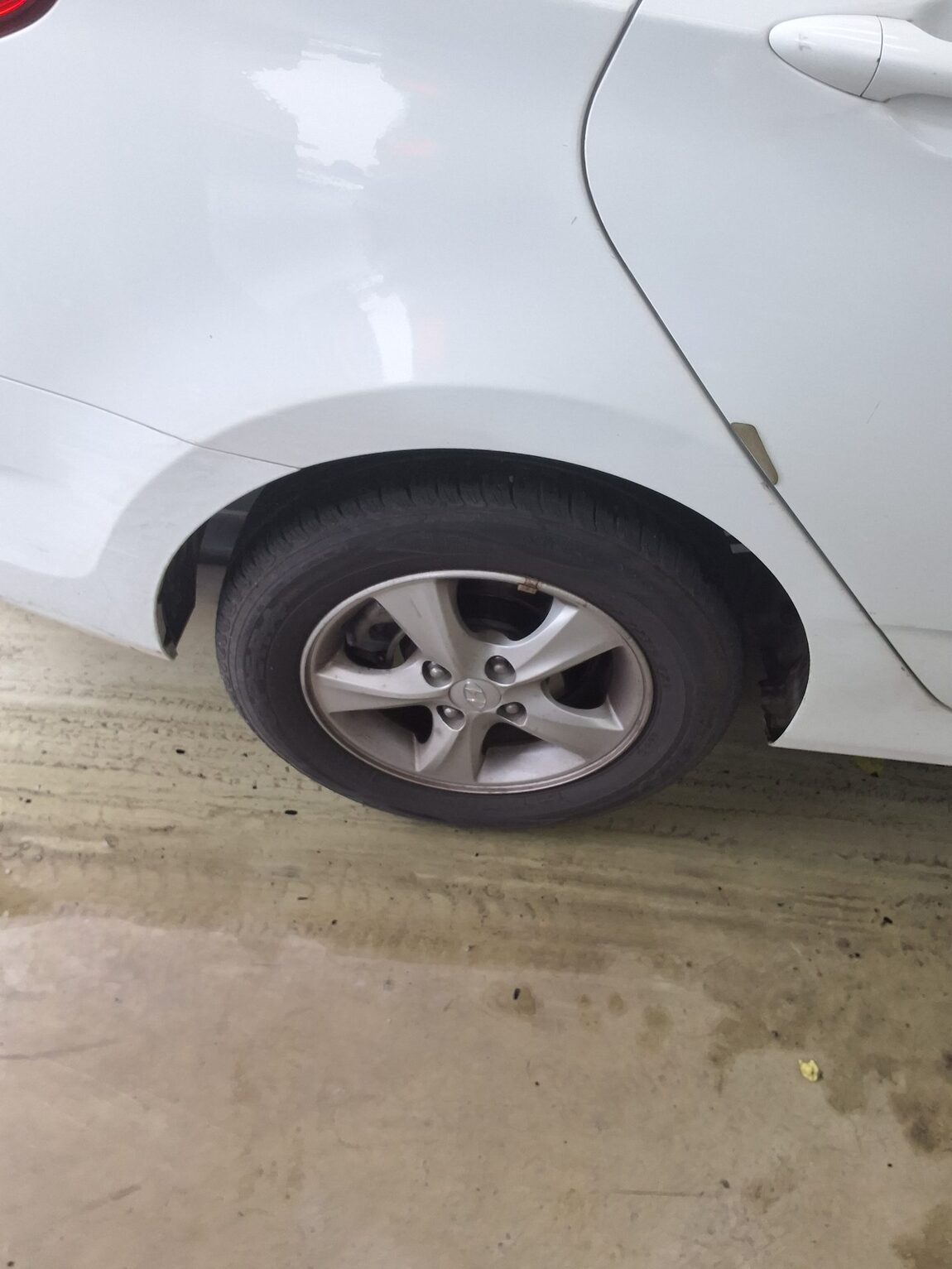 HYUNDAI NEW ACCENT 1.6 VGT MODERN 2014 - zdjęcie 24