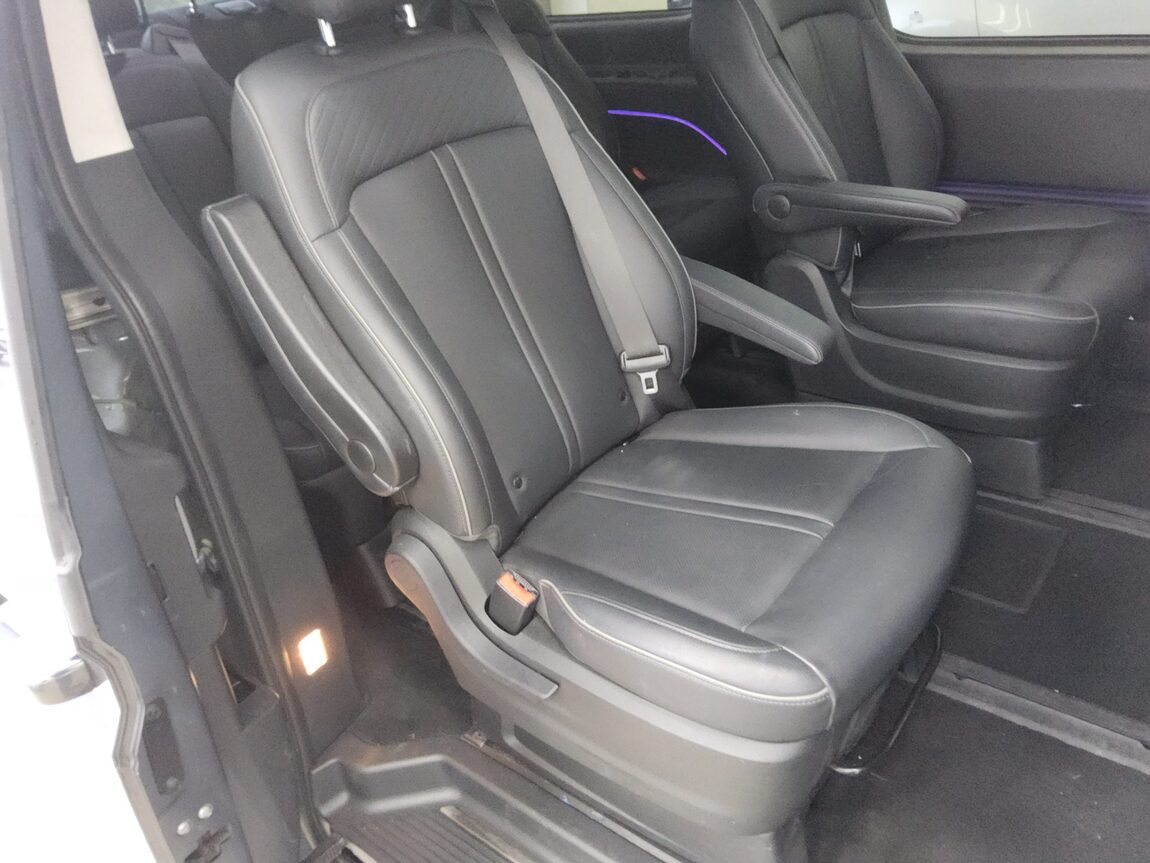 HYUNDAI STARIA 3.5 LPG LOUNGE 9-SEATER PRESTIGE 2022 - zdjęcie 13