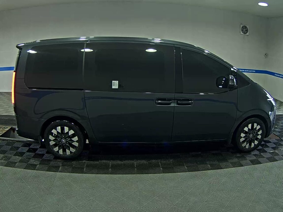 HYUNDAI STARIA 3.5 LPG LOUNGE 9-SEATER PRESTIGE 2022 - zdjęcie 4