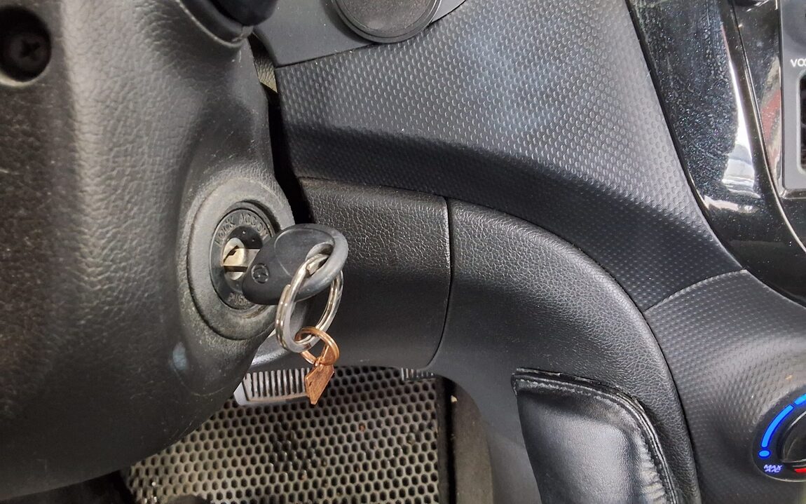 HYUNDAI NEW ACCENT 1.6 VGT SMART 2014 - zdjęcie 20