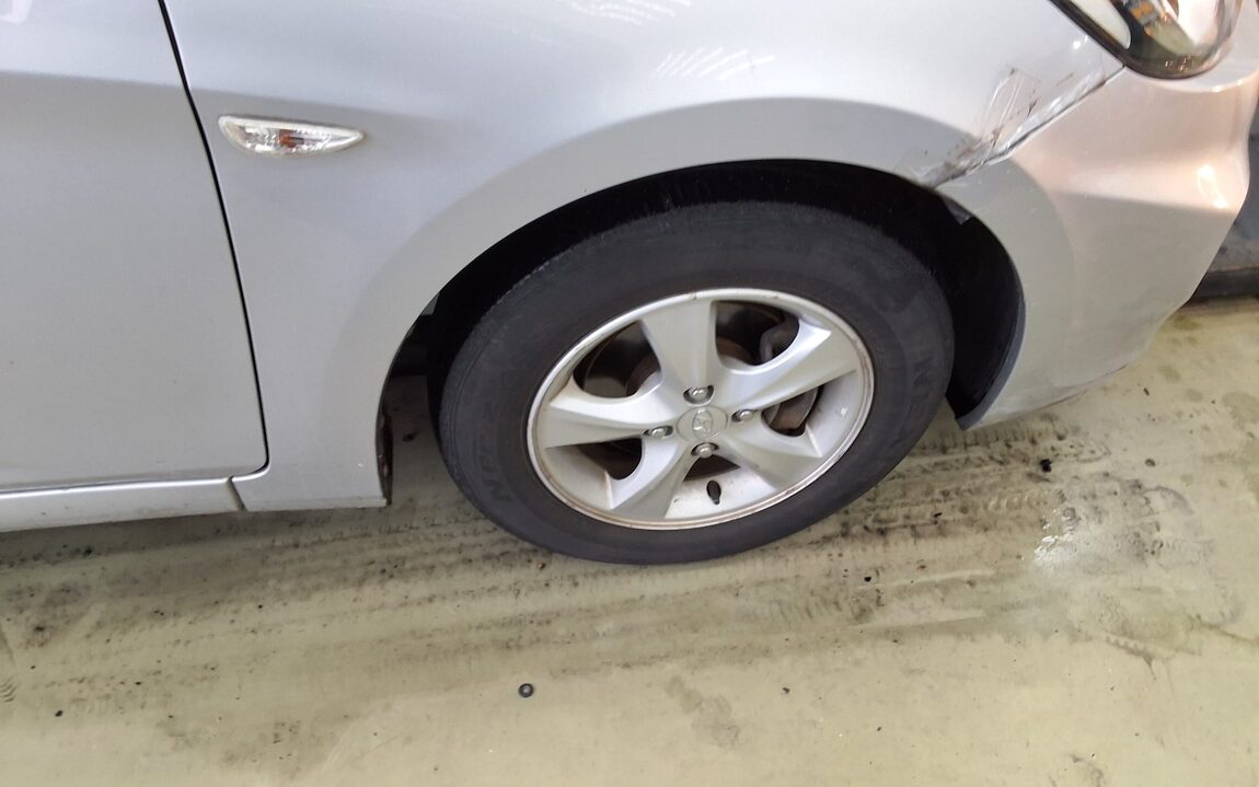HYUNDAI NEW ACCENT 1.6 VGT SMART 2014 - zdjęcie 25