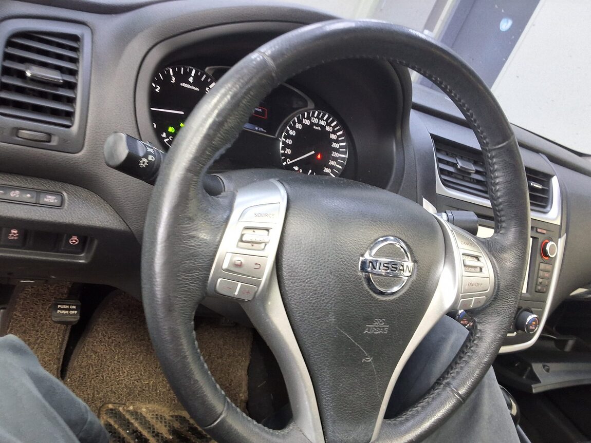 NISSAN ALTIMA (5TH GEN F/L) 2.5 SL 2017 - zdjęcie 22