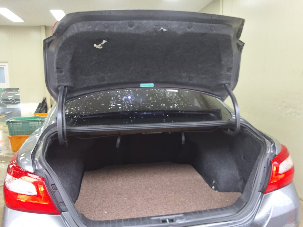 NISSAN ALTIMA (5TH GEN F/L) 2.5 SL 2017 - zdjęcie 16