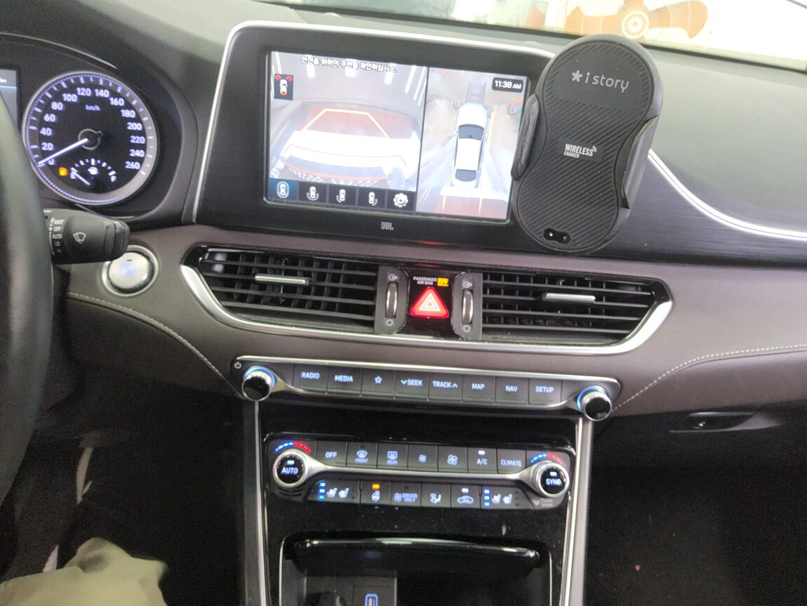 HYUNDAI GRANDEUR IG HYBRID 2.4 HEV EXCLUSIVE SPECIAL 2018 - zdjęcie 18