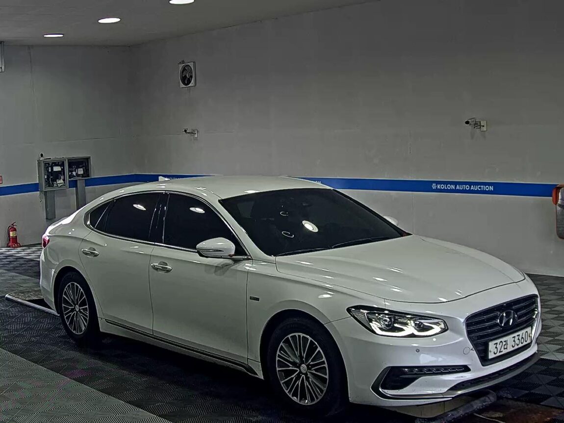 HYUNDAI GRANDEUR IG HYBRID 2.4 HEV EXCLUSIVE SPECIAL 2018 - zdjęcie 3