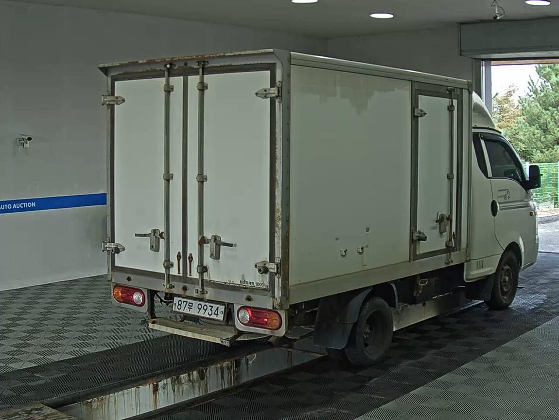 HYUNDAI PORTER II FREEZER BOX TRUCK SUPER CAB 2016 - zdjęcie 5