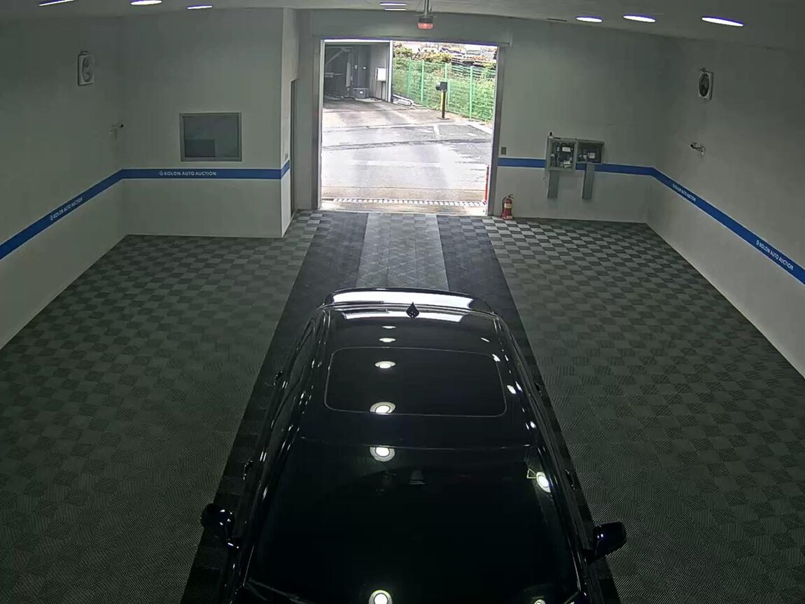 BMW 5 SERIES (6TH GEN) 520d xDRIVE M AERODYNAMIC 2016 - zdjęcie 7