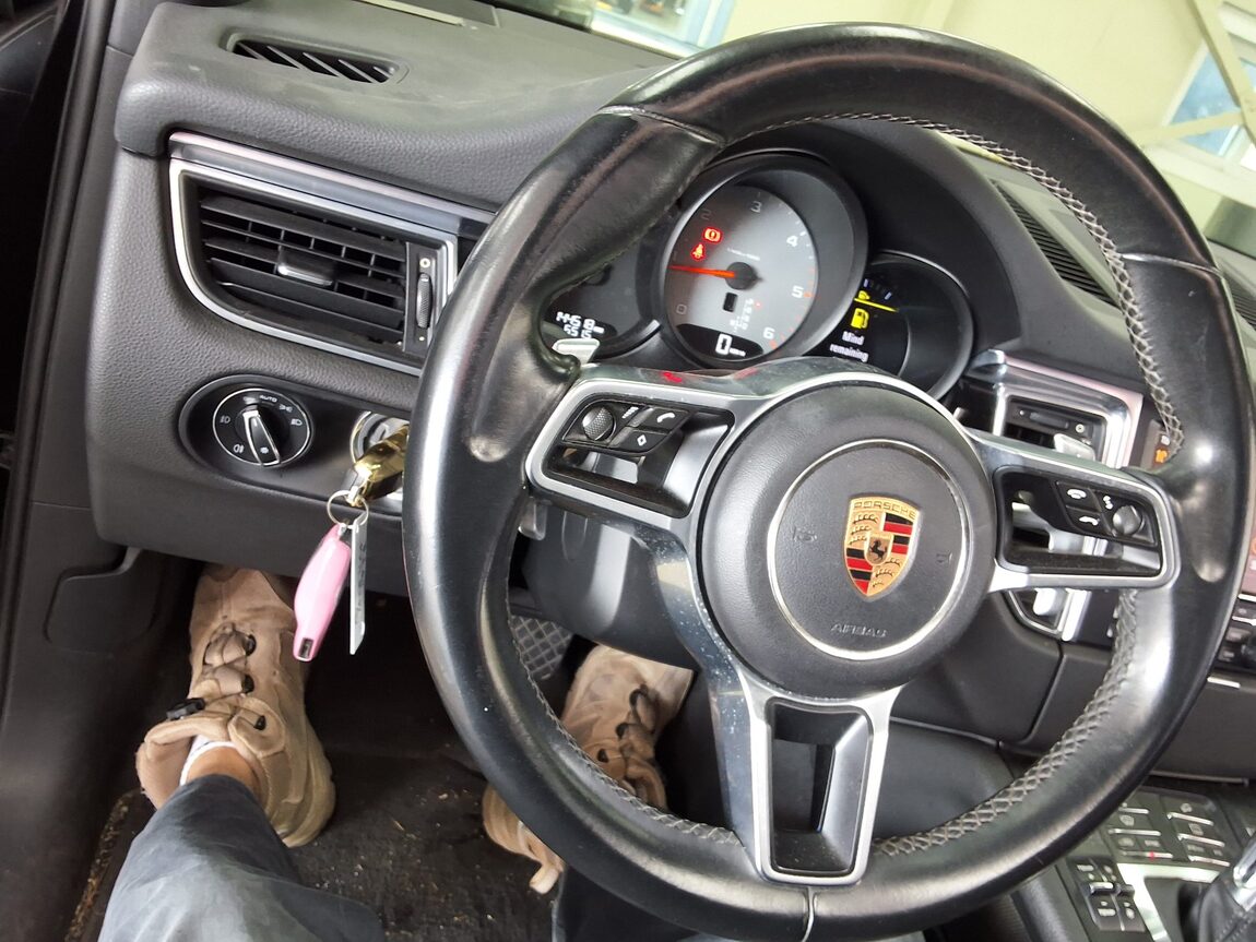 PORSCHE MACAN DIESEL 3.0 S 2015 - zdjęcie 23
