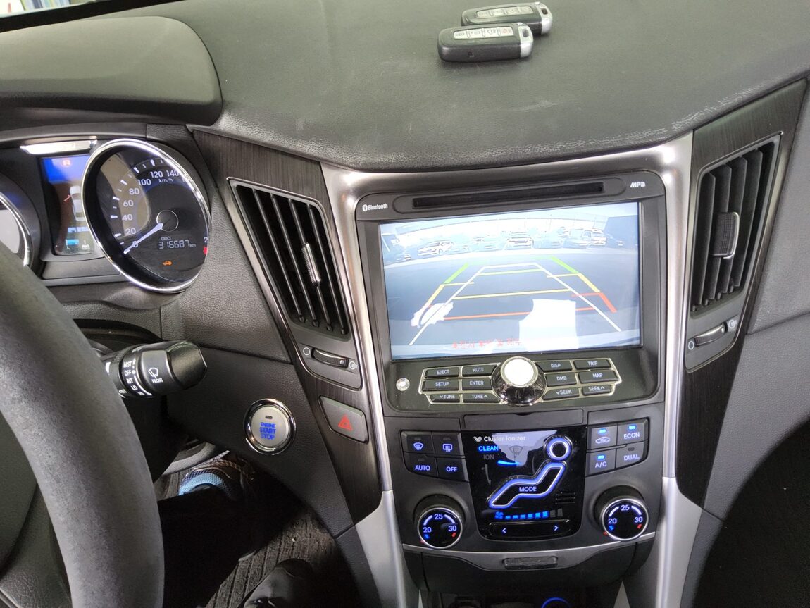 HYUNDAI YF SONATA HYBRID PREMIER 2012 - zdjęcie 17