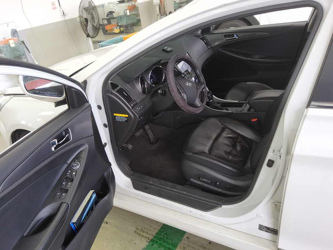 HYUNDAI YF SONATA HYBRID PREMIER 2012 - zdjęcie 10