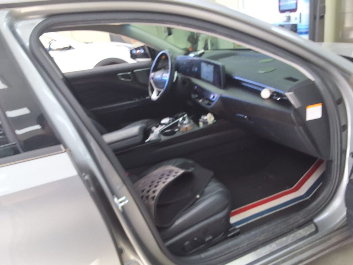 KIA K8 HYBRID HEV SIGNATURE 2022 - zdjęcie 15