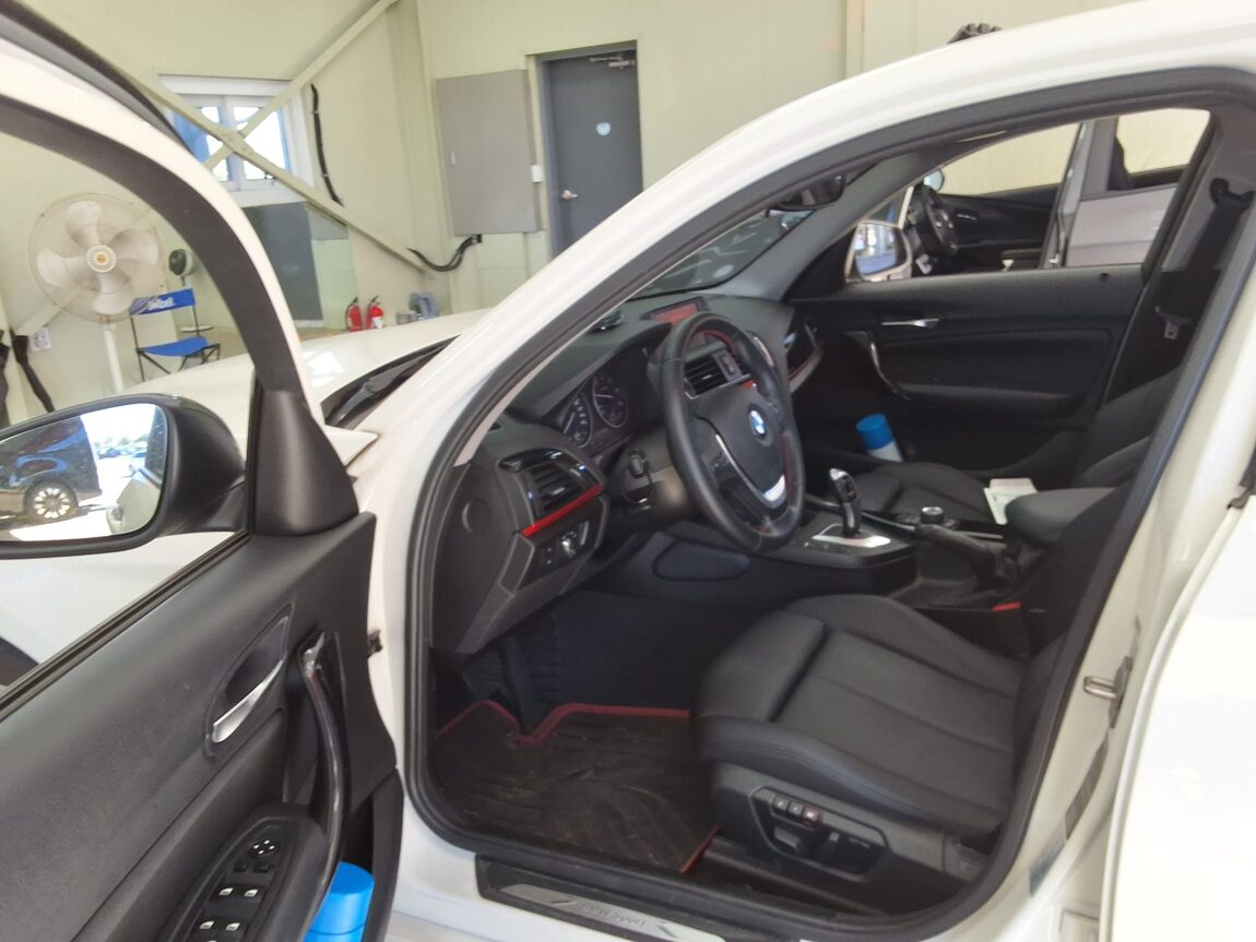 BMW 1 SERIES (2ND GEN) 5-DOOR 118d SPORT LINE 2016 - zdjęcie 11