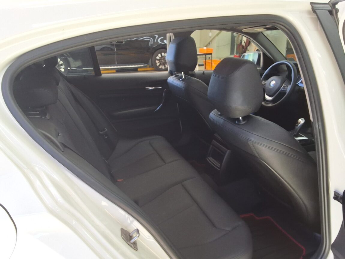 BMW 1 SERIES (2ND GEN) 5-DOOR 118d SPORT LINE 2016 - zdjęcie 14