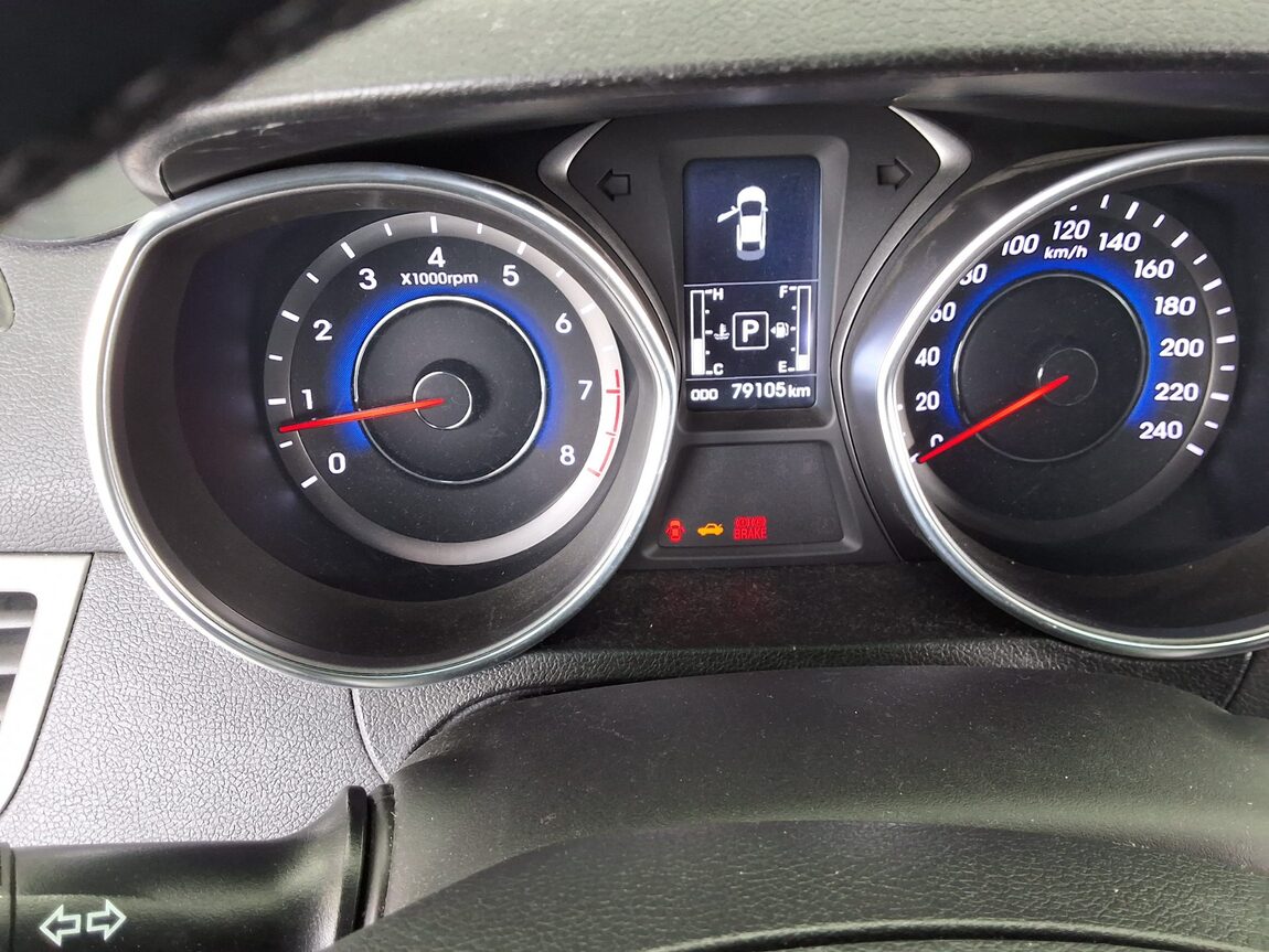 HYUNDAI THE NEW AVANTE MD 1.6 GDi MODERN 2014 - zdjęcie 9